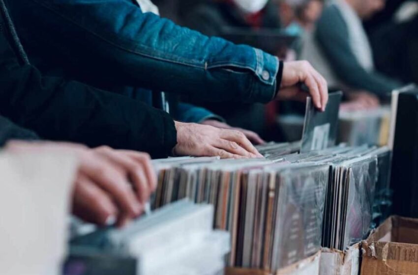  Record Store Day 2023 Gives Indie Stores Biggest Boost in 15 Years